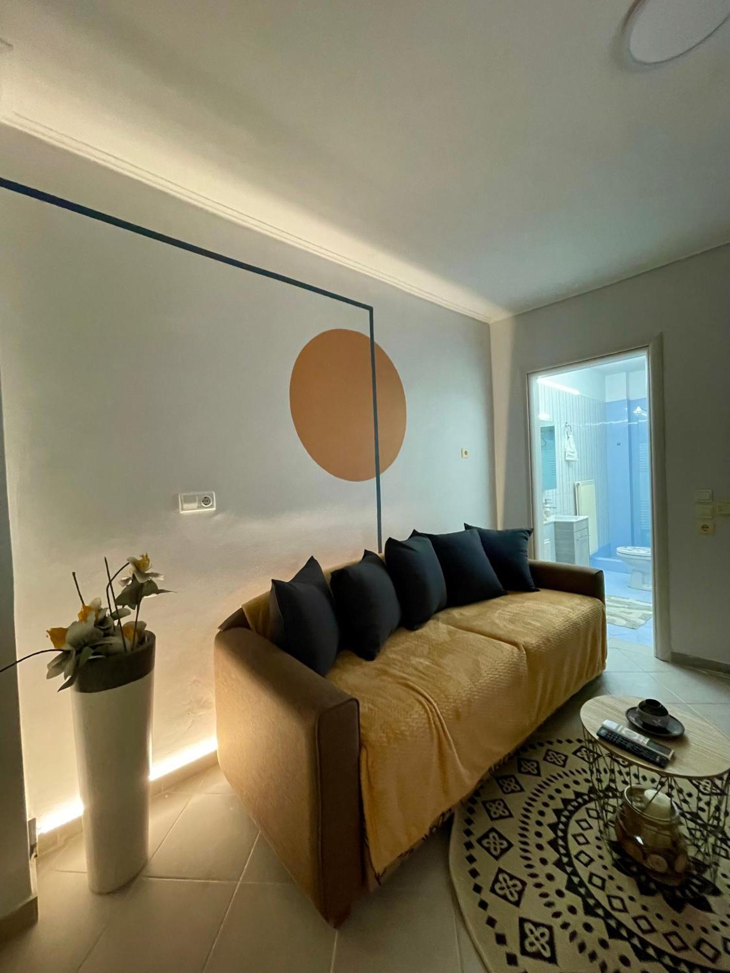 Cozy Minimal Apartment Пирей Экстерьер фото